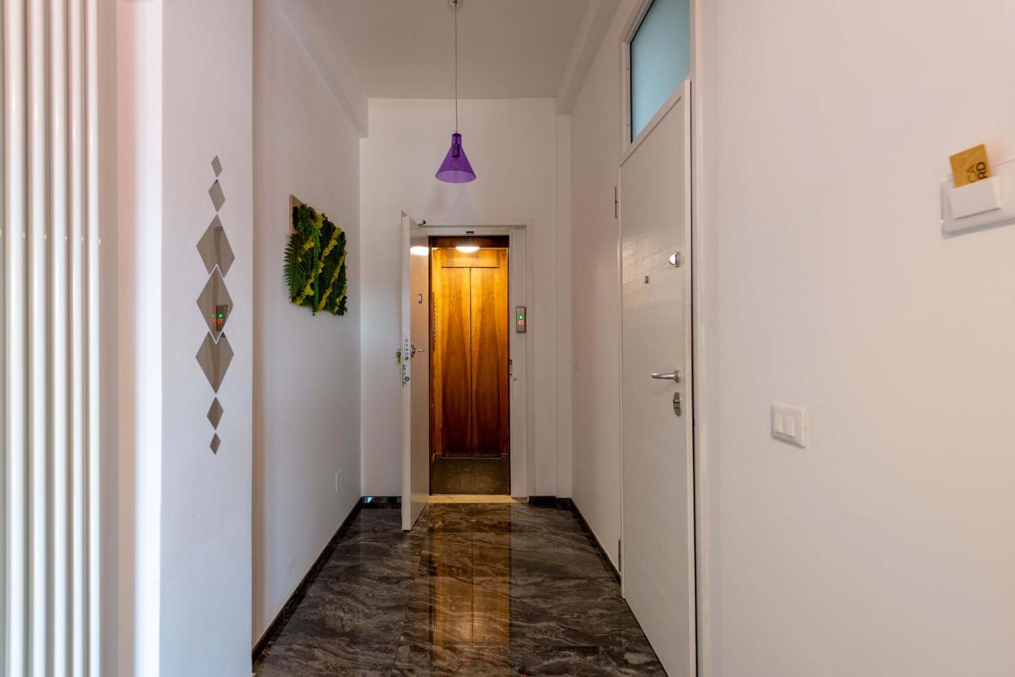 Home Big Crire At 724 罗马 外观 照片