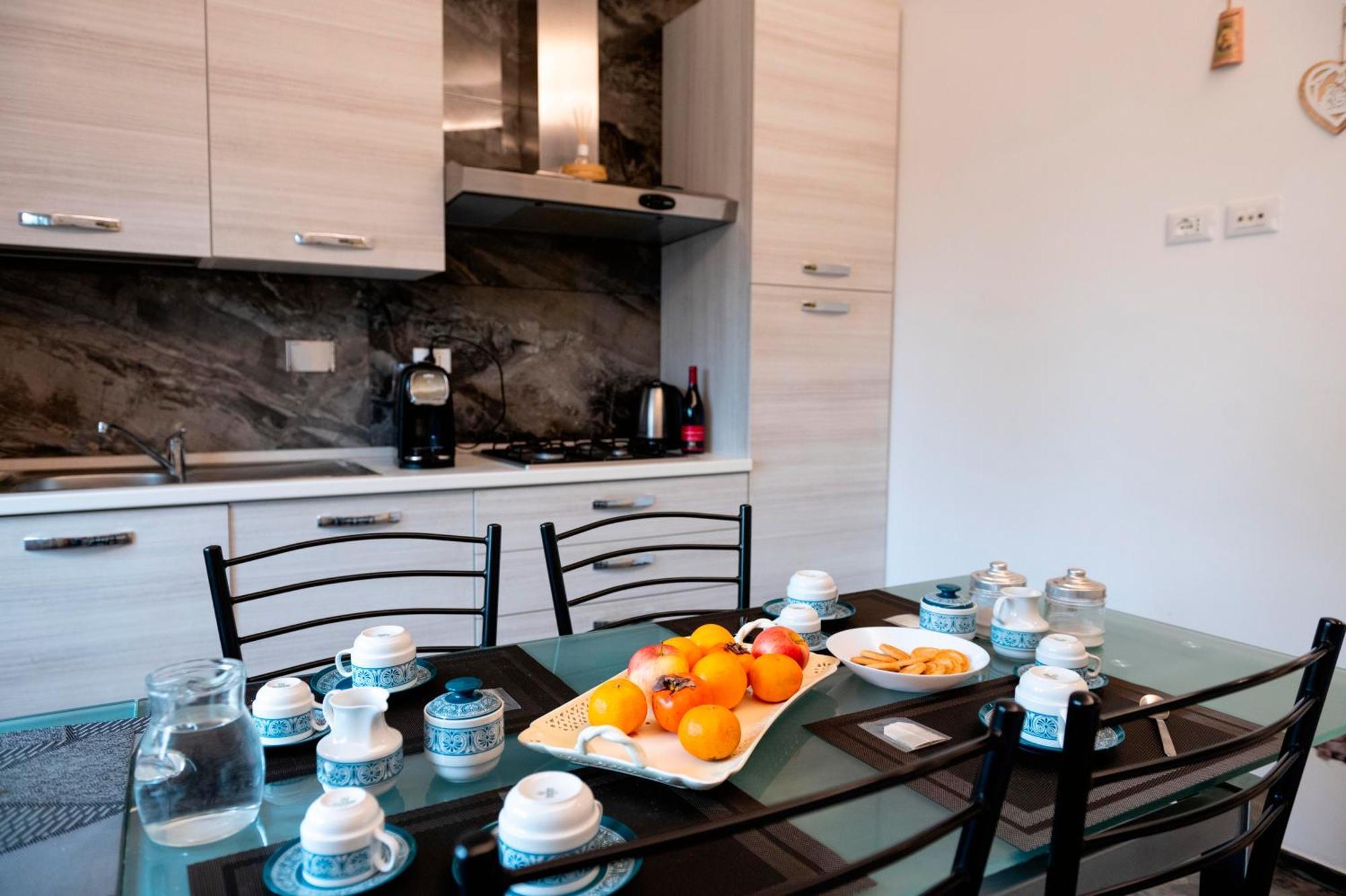 Home Big Crire At 724 罗马 外观 照片
