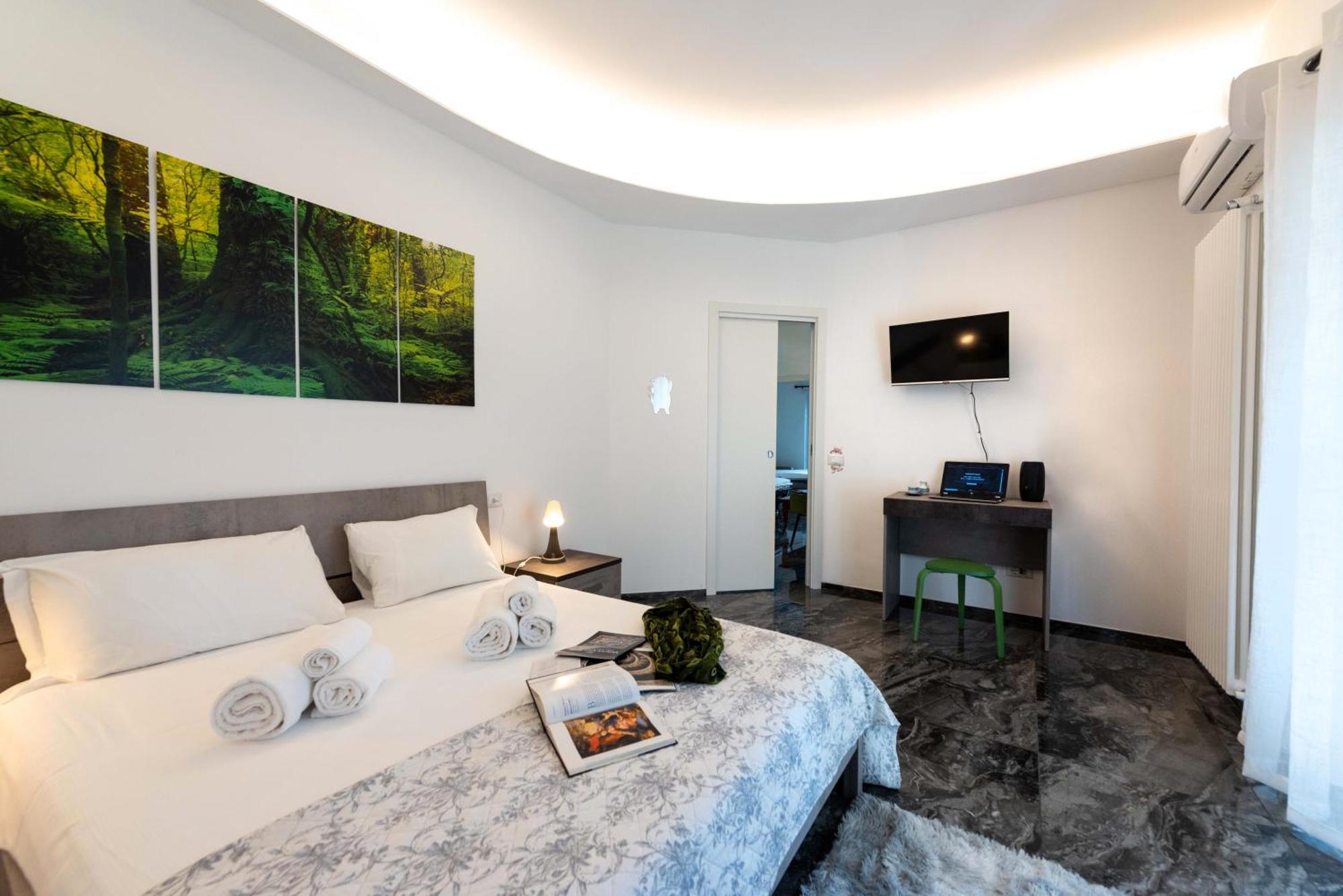 Home Big Crire At 724 罗马 外观 照片